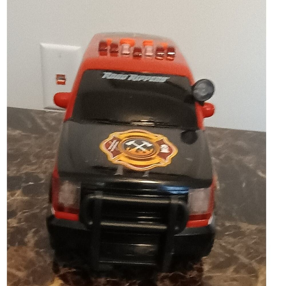 Vintage Road Rippers Rush & Rescue Fire  Chief Emergency  SUV -  12 in Length"